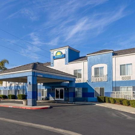 Days Inn By Wyndham Lathrop Exterior foto